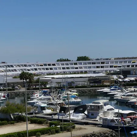 아파트 Le Cristal Port Ambonne Village Naturiste 아그