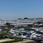 아파트 Le Cristal Port Ambonne Village Naturiste 아그